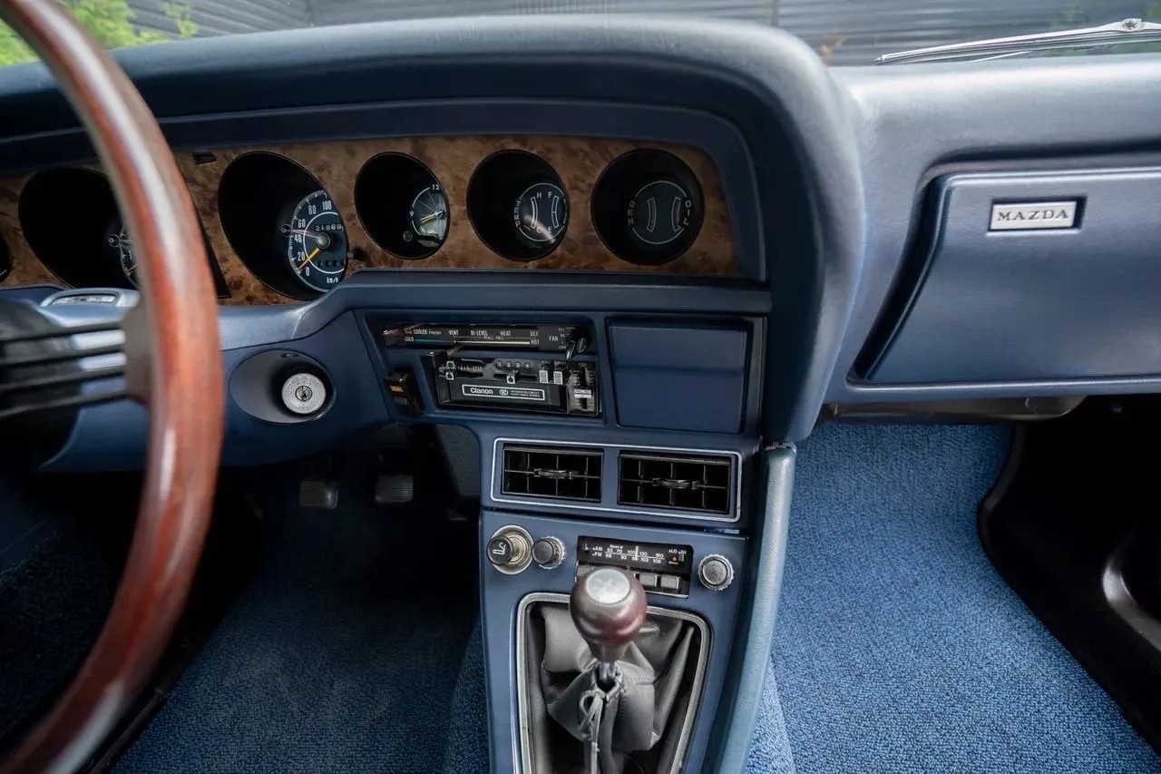 Mazda RX-4 1.1 MT, 1976 — фото 14
